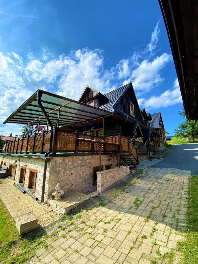 Vila Diana ชเดียร์ ภายนอก รูปภาพ